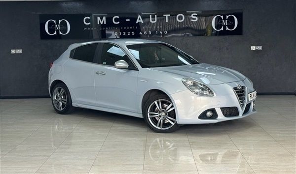 Silver Used 2014 Alfa Romeo Giulietta Exclusive Hatchback | £3,590 (Fair price) - Image 1/1