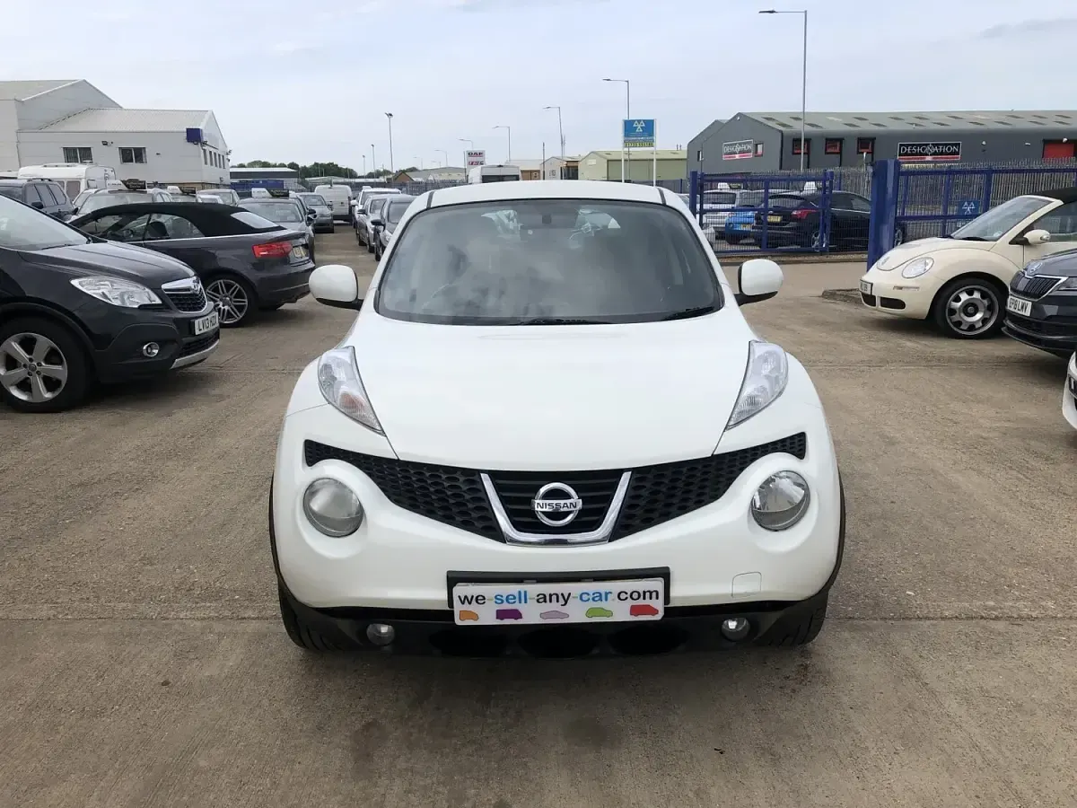 Used Nissan Juke Acenta 2012 White SUV