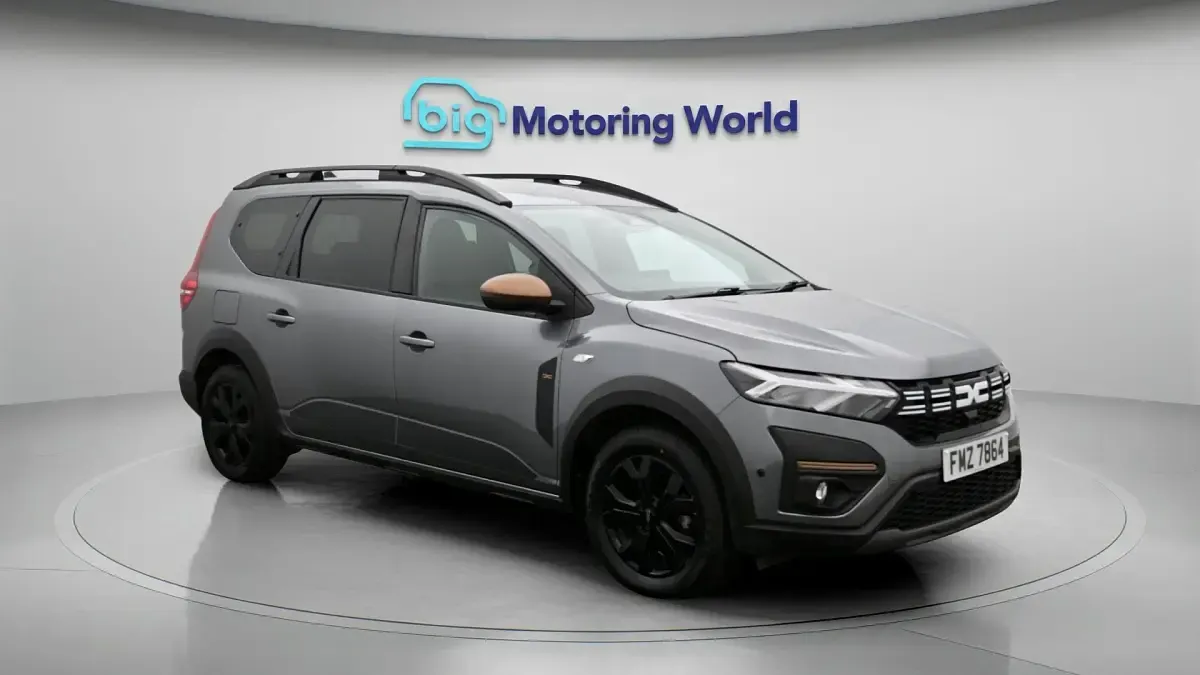 Used Dacia Jogger Extreme 141 HP (103 kW) 2024 MPV