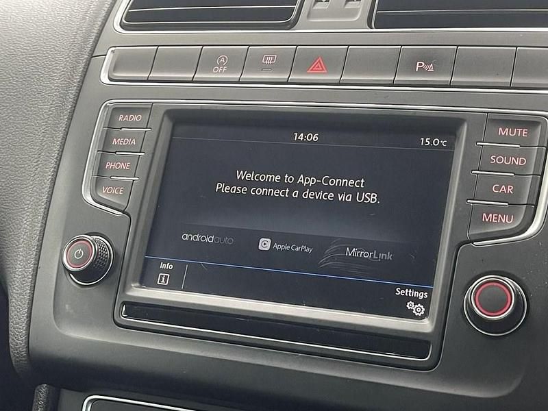 Used VW Polo Edition 75 HP (55 kW) 2017 Black Hatchback