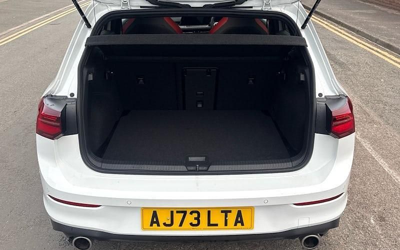 Used VW Golf VIII GTI 245 HP (180 kW) 2023 White Hatchback