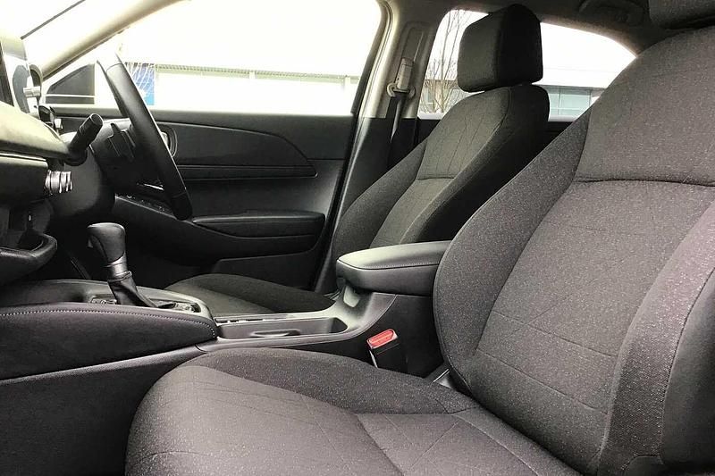 Used Honda HR-V Elegance 131 HP (96 kW) 2025 Black SUV