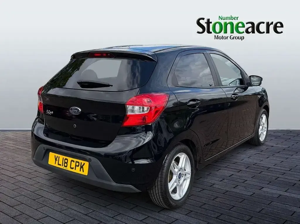 Used Ford Ka Plus Zetec 85 HP (62 kW) 2018 Black Hatchback