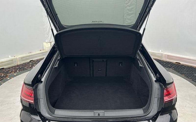 Used VW Arteon R-line 150 HP (110 kW) 2019 Black Hatchback