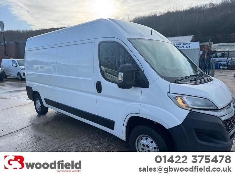 White Used 2019 Citroën Relay Van | £10,995 (Super price) - Image 1/4