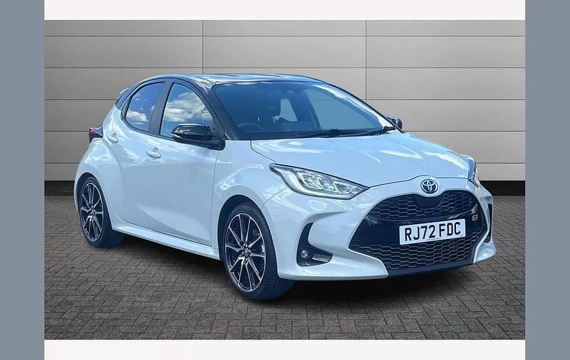 Grey Used 2023 Toyota Yaris Hybrid Sport Hatchback | £18,951 (Fair price) - Image 1/3