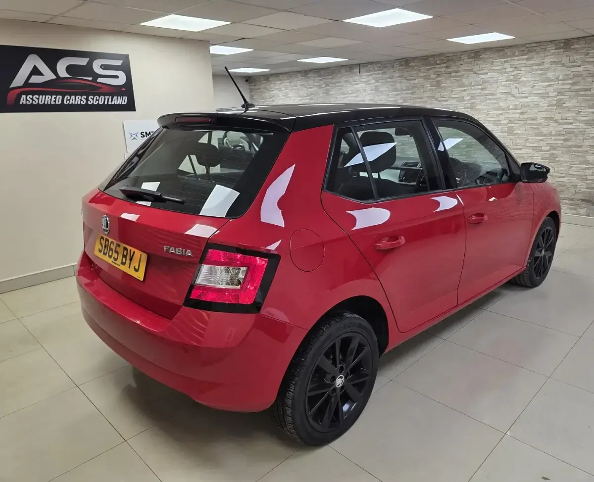 Used Skoda Fabia SE 90 HP (66 kW) 2015 Red Hatchback