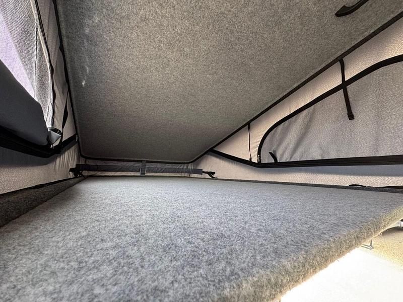 Used VW Transporter 2022 Blue Van