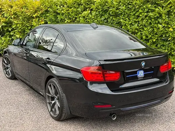 Usado BMW 316 Sport Line 2015 Negro Berlina