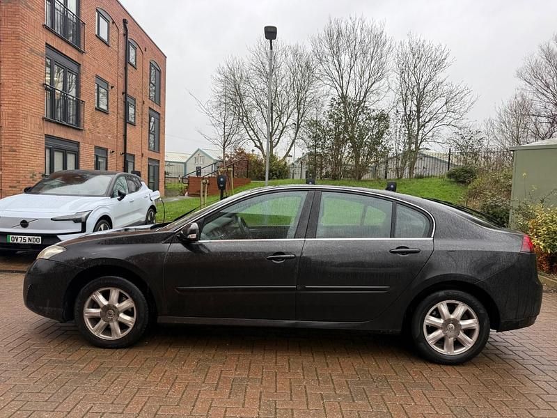 Used Renault Laguna III 150 HP (110 kW) 2009 Black Hatchback