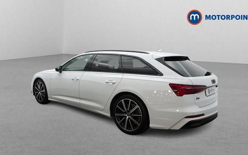 Used Audi A6 Black Edition 204 HP (150 kW) 2024 White Estate