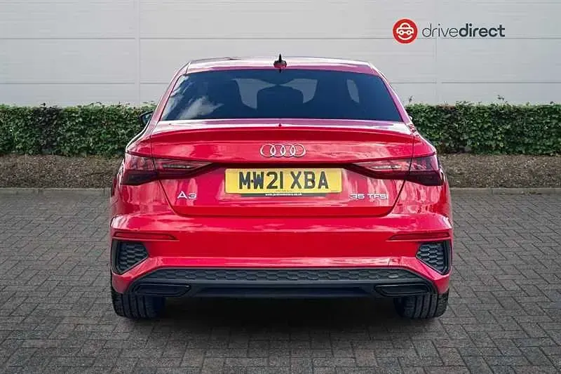 Used Audi A3 Advanced 150 HP (110 kW) 2021 Red Sedan