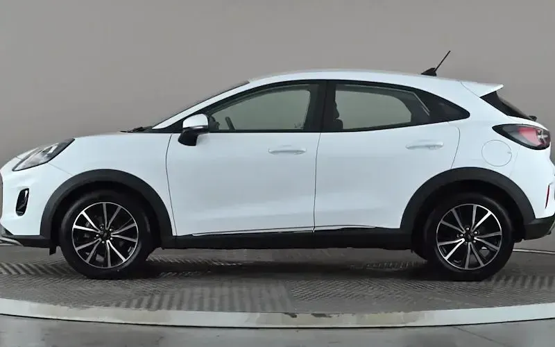 Used Ford Puma Titanium 125 HP (91 kW) 2023 White SUV