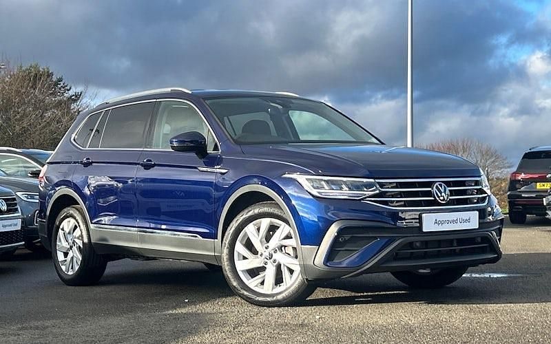 Black Used 2024 VW Tiguan Allspace Life SUV | £28,495 (A bit pricey) - Image 1/4