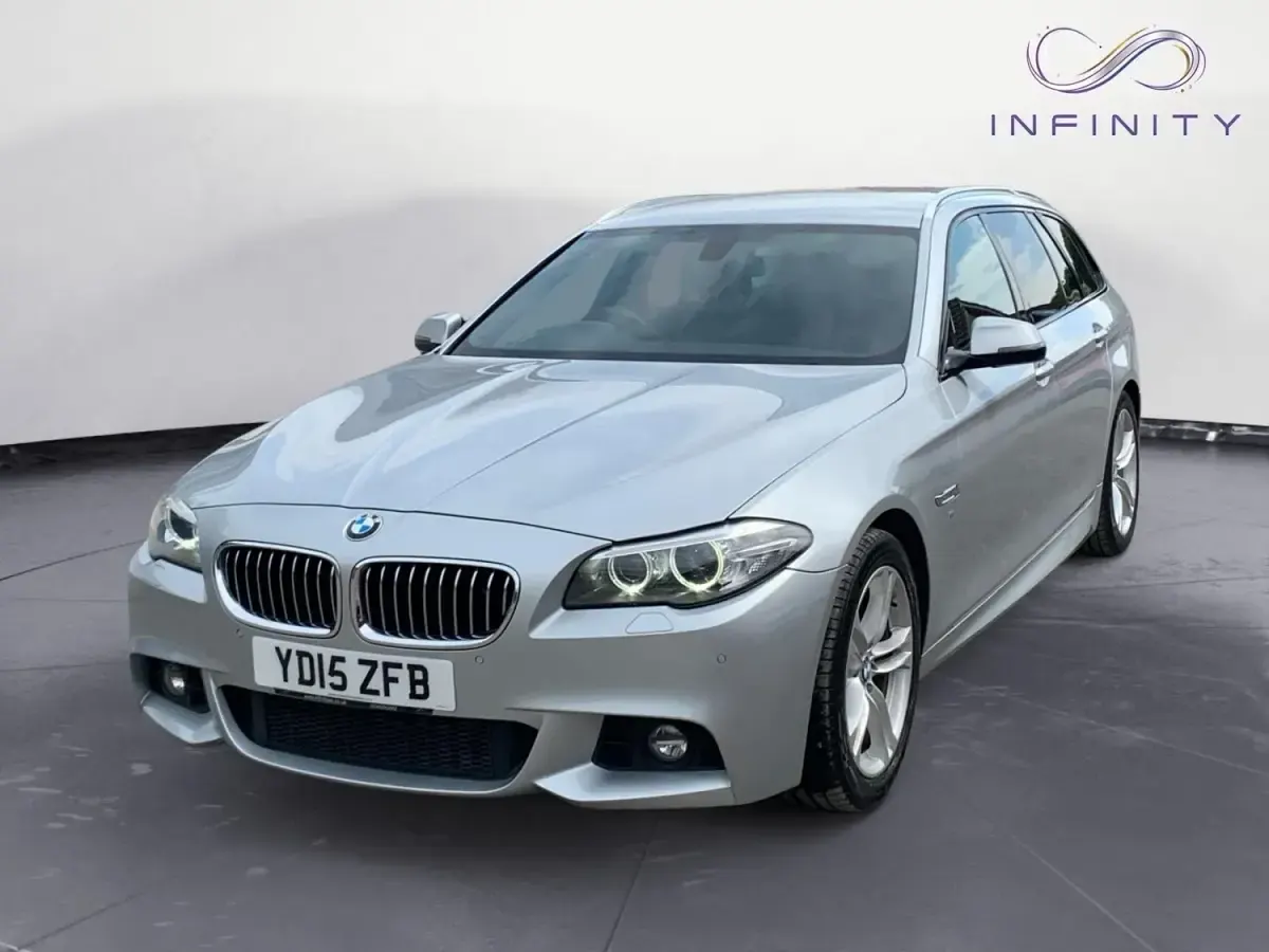 Gebraucht BMW 520 M Sport 190 PS (139 kW) 2015 Silber Kombi