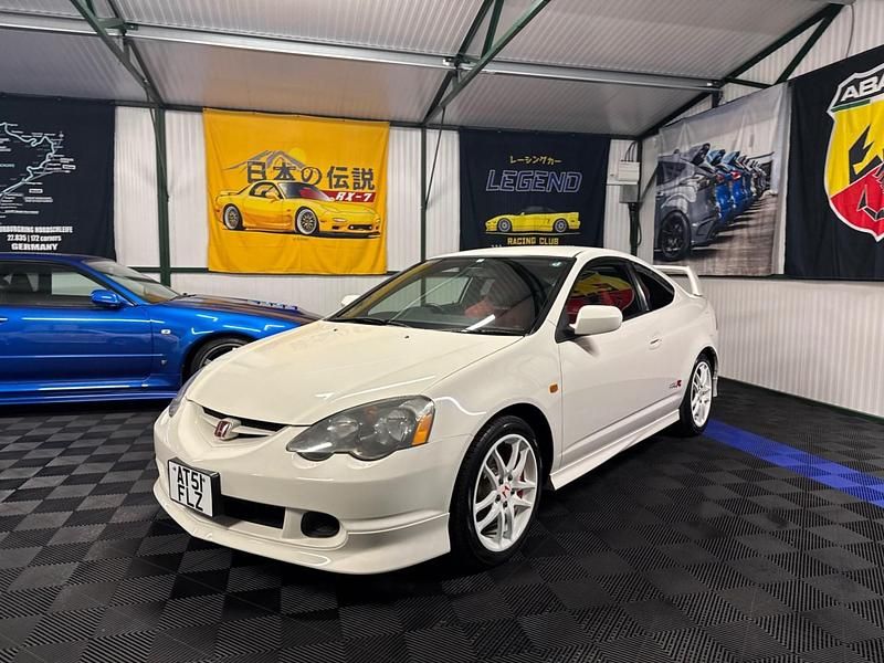 Used Honda Integra Type R 2001 White Coupe