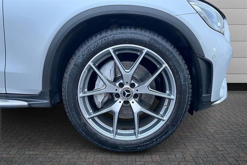 Used Mercedes E300 AMG Line Premium 245 HP (180 kW) 2020 Iridium silver Estate