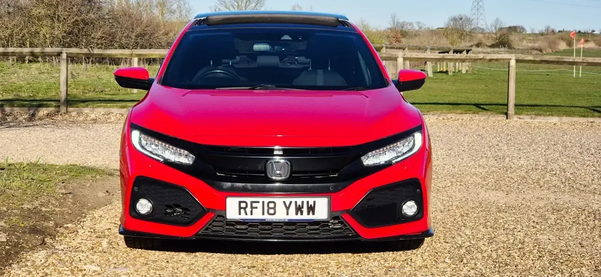 Used Honda Civic Sport Plus 182 HP (133 kW) 2018 Red Hatchback