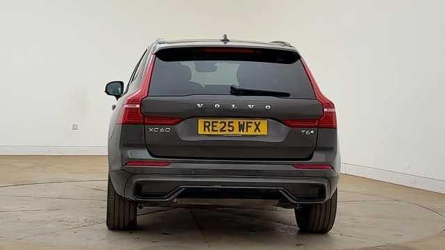 Used Volvo XC60 Plus 345 HP (253 kW) 2025 Grey SUV