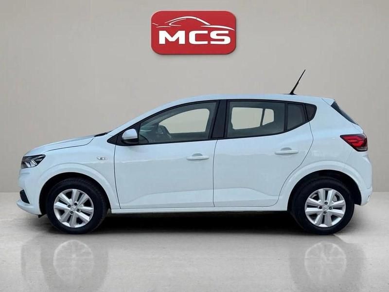 Used Dacia Sandero Comfort 91 HP (66 kW) 2022 White Hatchback