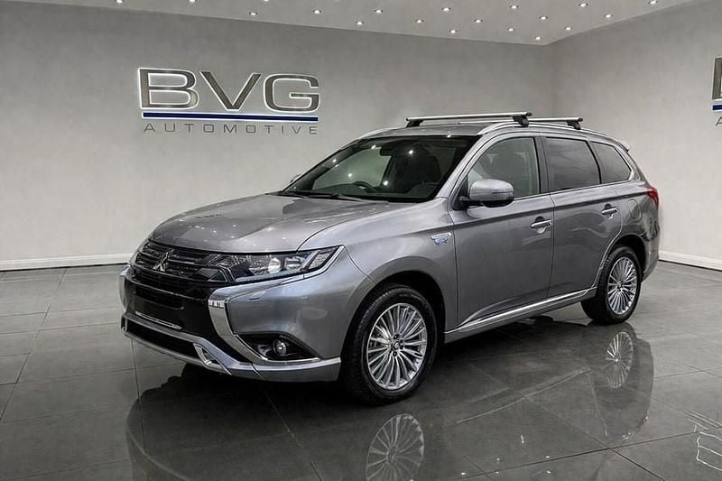 Begagnad Mitsubishi Outlander P-HEV 2019