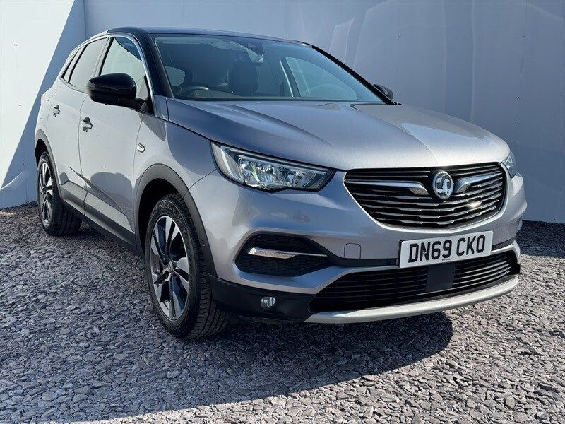 Grey Used 2019 Vauxhall Grandland X SRi SUV | £11,900 (Fair price) - Image 1/4