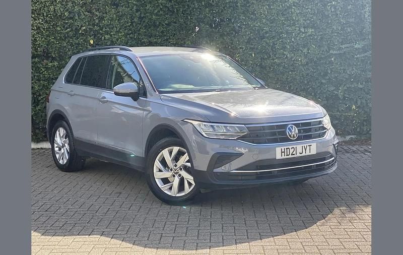Grey Used 2021 VW Tiguan Life SUV | £18,652 (Super price) - Image 1/4