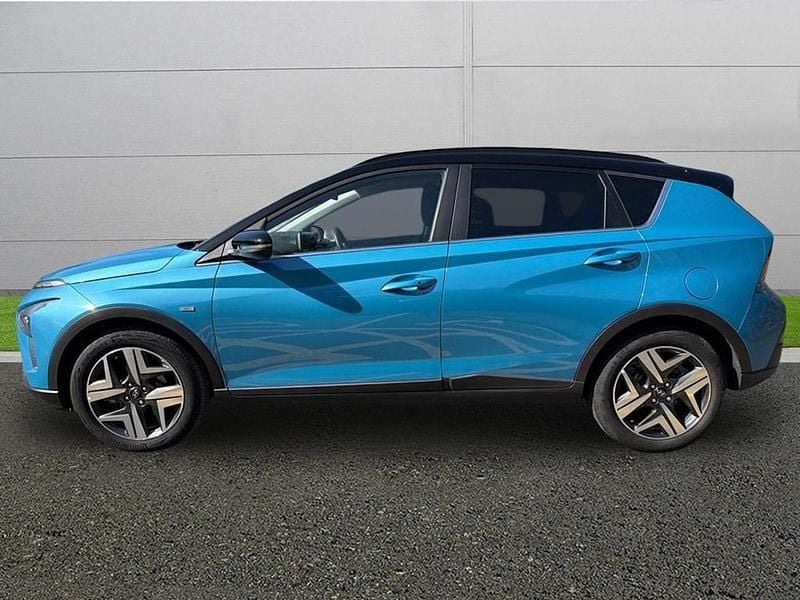 Begagnad Hyundai Bayon 2023 Svart SUV