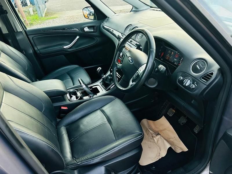 Used Ford Galaxy Titanium X 115 HP (84 kW) 2012 Brown MPV