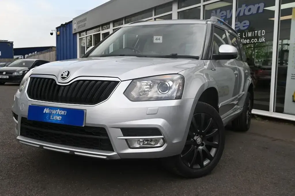 Used Skoda Yeti Elegance 105 HP (77 kW) 2014 Silver SUV