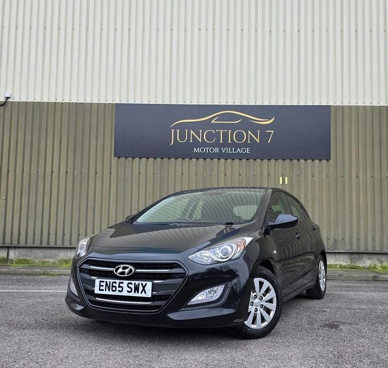 Used Hyundai i30 2015 Black Hatchback