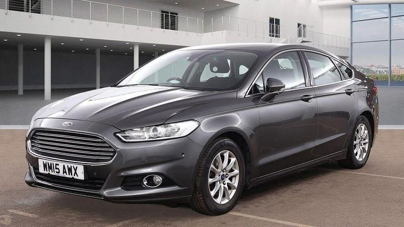 Used Ford Mondeo Titanium 150 HP (110 kW) 2015 Grey Hatchback