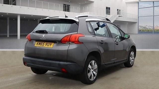 Używany Peugeot 2008 Active 75 KM (55 kW) 2015 Szary SUV