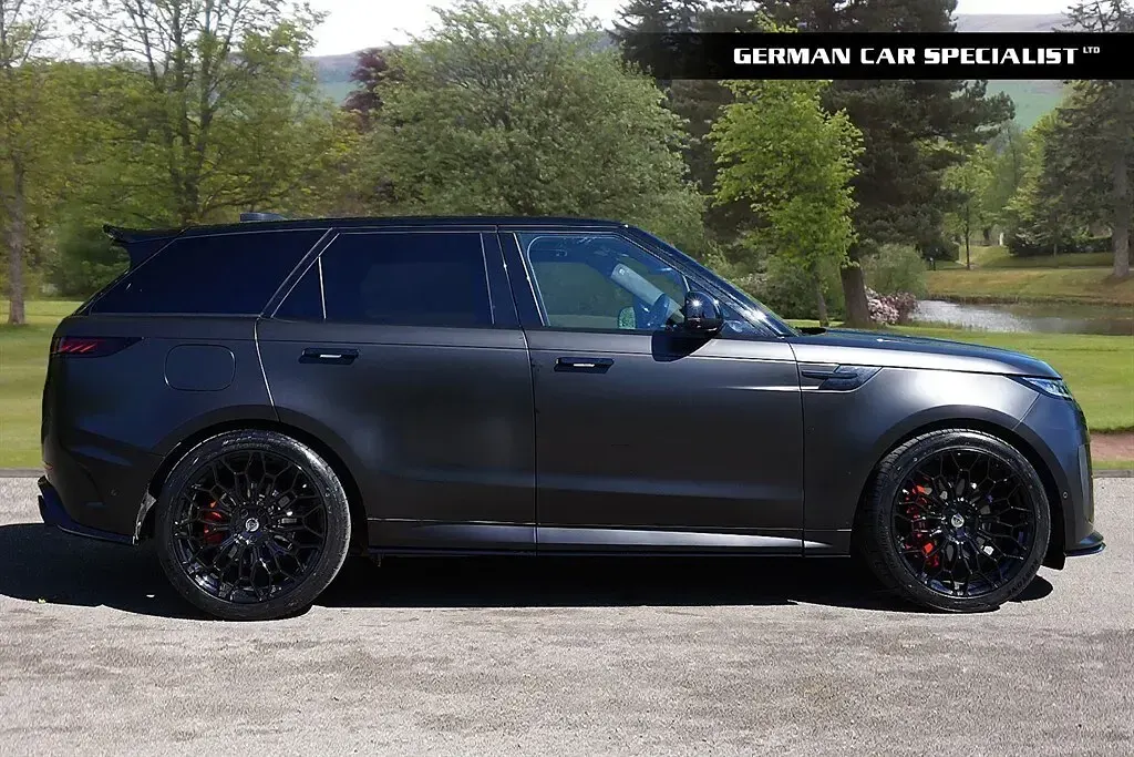 Begagnad Land Rover Range Rover Sport First Edition 2022 Röd SUV