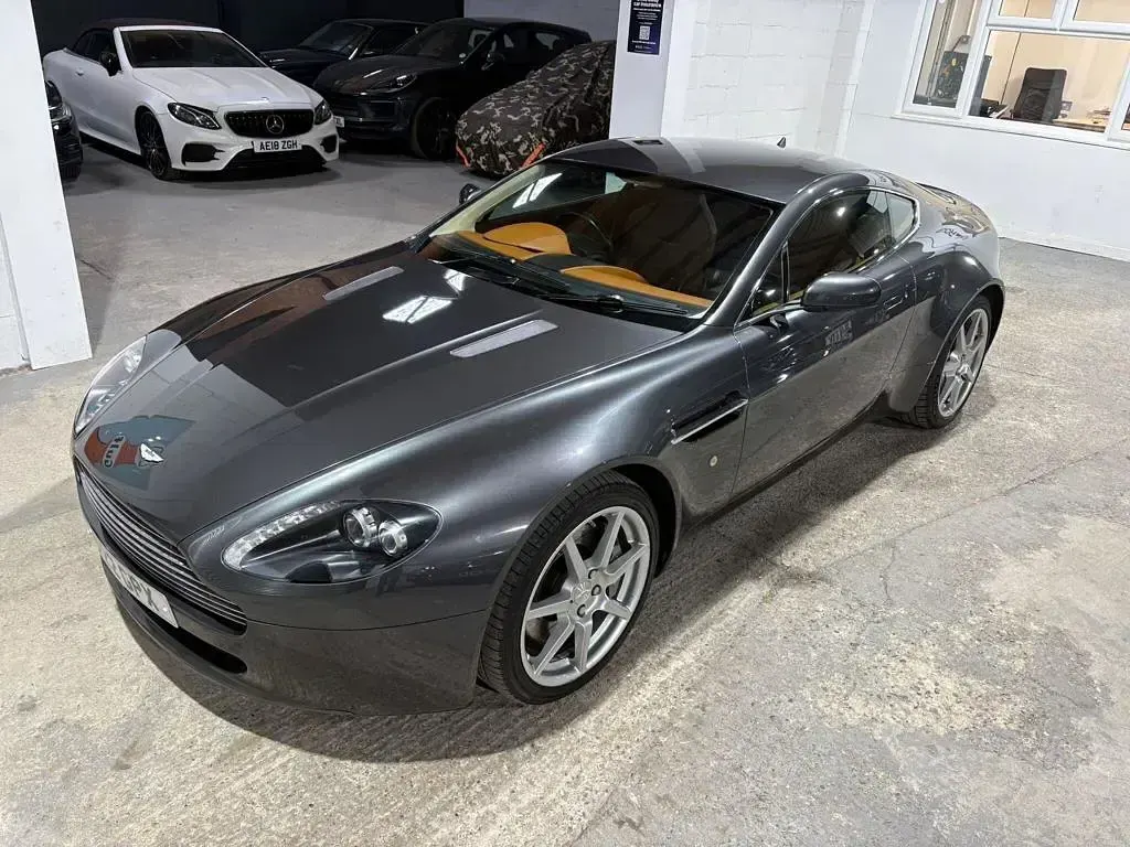Used Aston Martin Vantage 2005 Silver Coupe