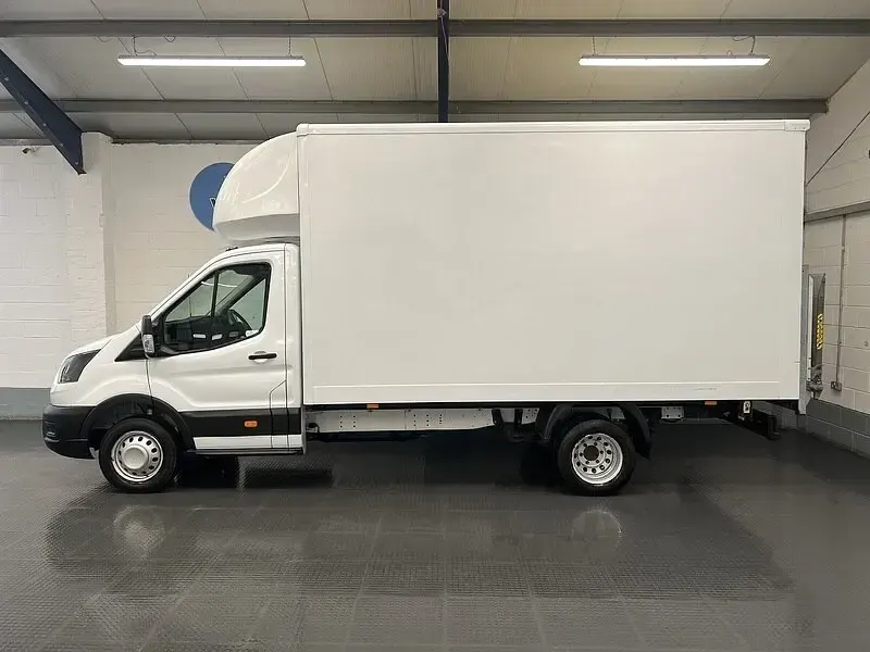 Used Ford Transit S 130 HP (95 kW) 2022 White Cabriolet