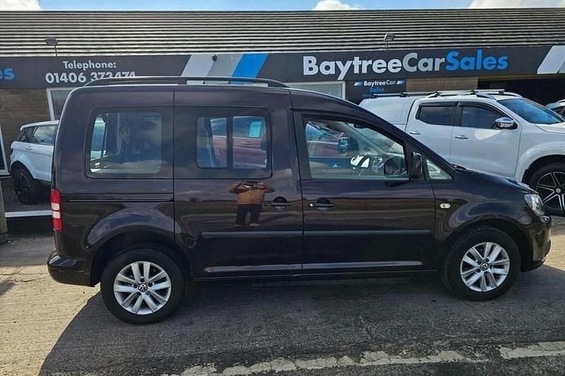 Used 2013 VW Caddy Maxi Life Life MPV | £8,650 (Good price) - Image 1/1