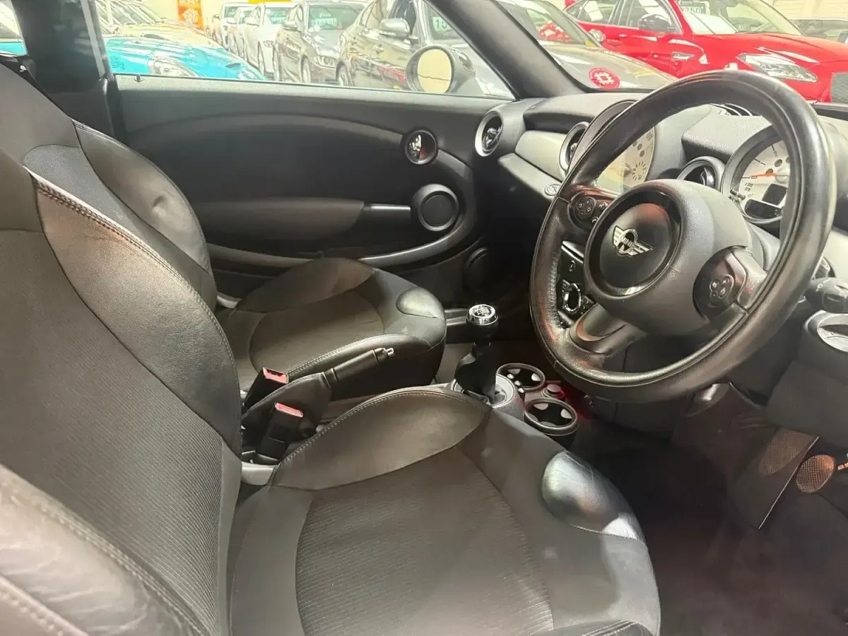 Used Mini Cooper Coupé 2012 Silver Coupe