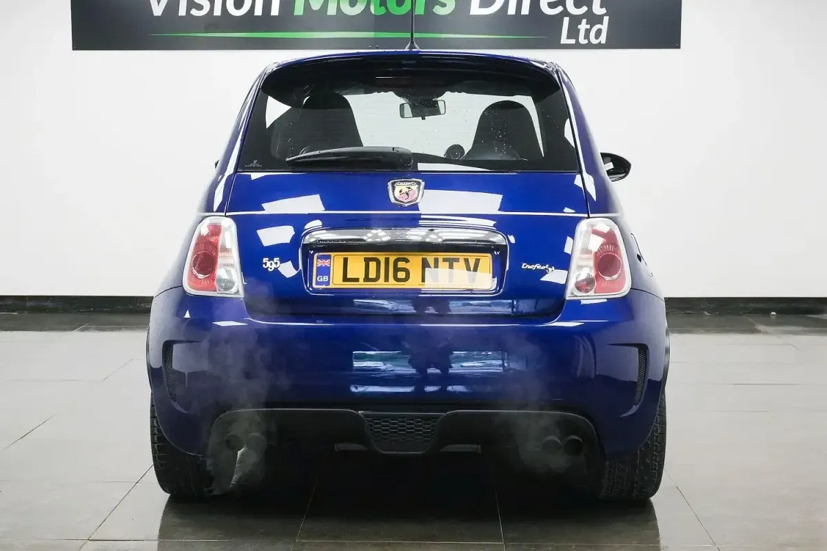 Used Abarth 595 140 HP (102 kW) 2016 Blue Hatchback