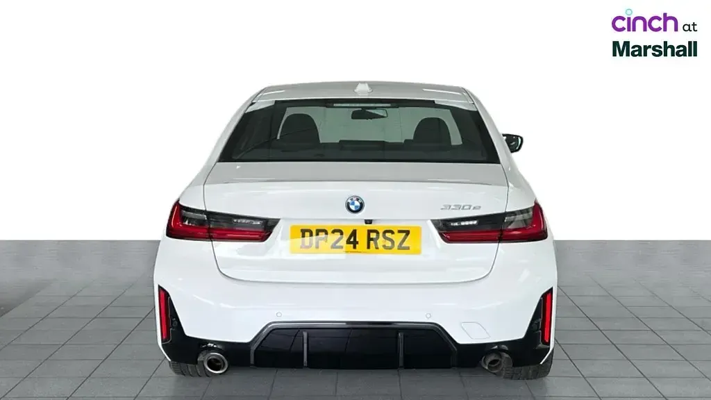 Used BMW 330e M Sport 292 HP (214 kW) 2024 Alpine white Sedan