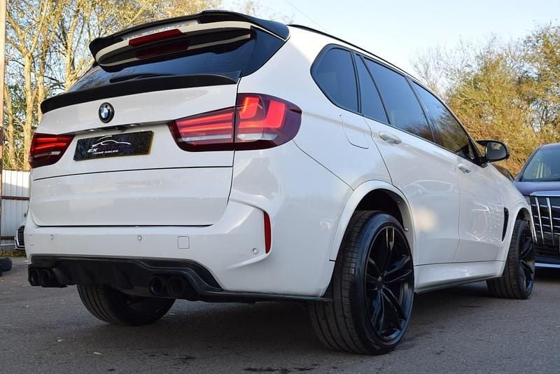 Used BMW X5 M 2015 Solid white SUV