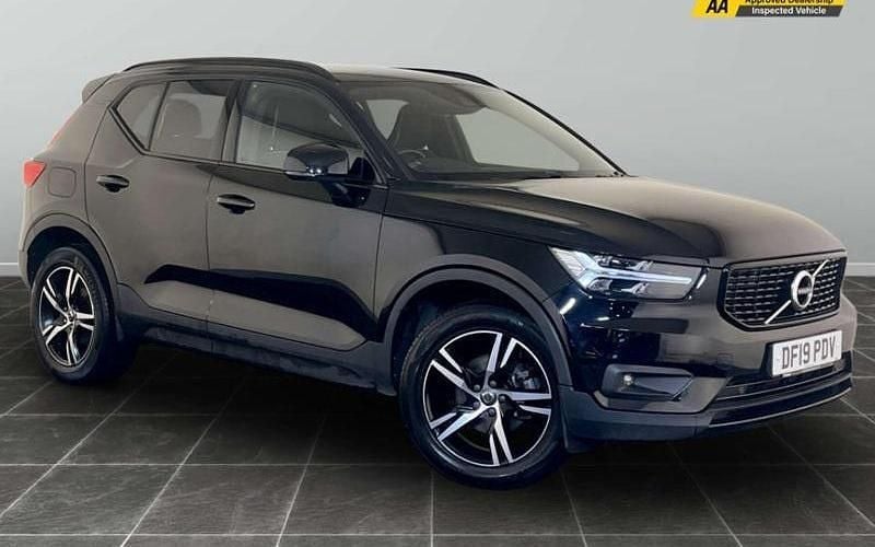 Used 2020 Volvo XC40 Inscription SUV | £14,195 (Good price) - Image 1/2