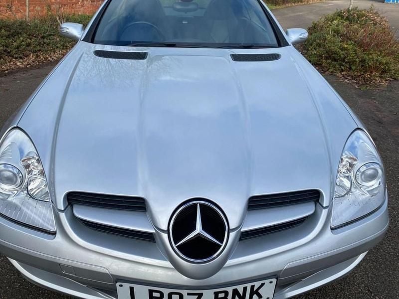 Begagnad Mercedes SLK200 2007 Silver Cab
