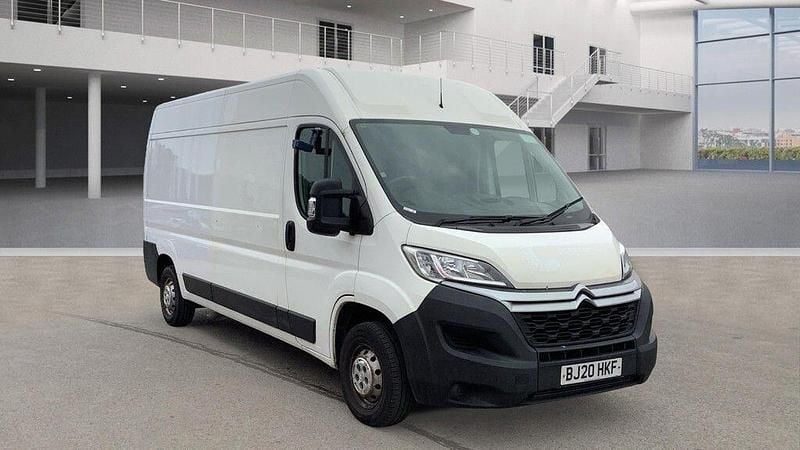 White Used 2020 Citroën Relay Van | £7,990 (Good price) - Image 1/4