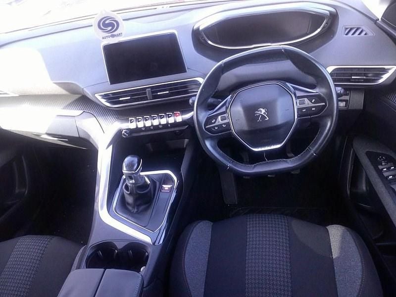 Used Peugeot 3008 Active 120 HP (88 kW) 2018 Bronze SUV