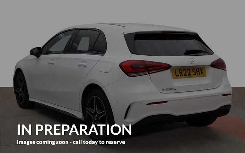 Used Mercedes A250 Executive 218 HP (160 kW) 2022 White Hatchback