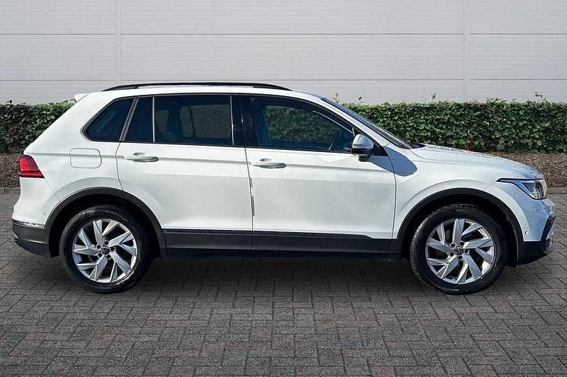 Used VW Tiguan Life 150 HP (110 kW) 2021 White SUV