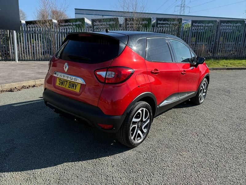 Usado Renault Captur Signature 2017 Rojo SUV