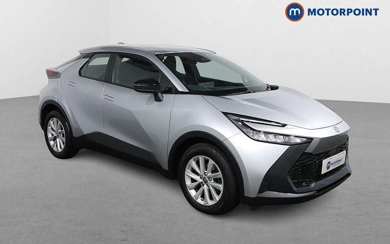 Used 2025 Toyota C-HR SUV | £23,599 (Super price) - Image 1/4