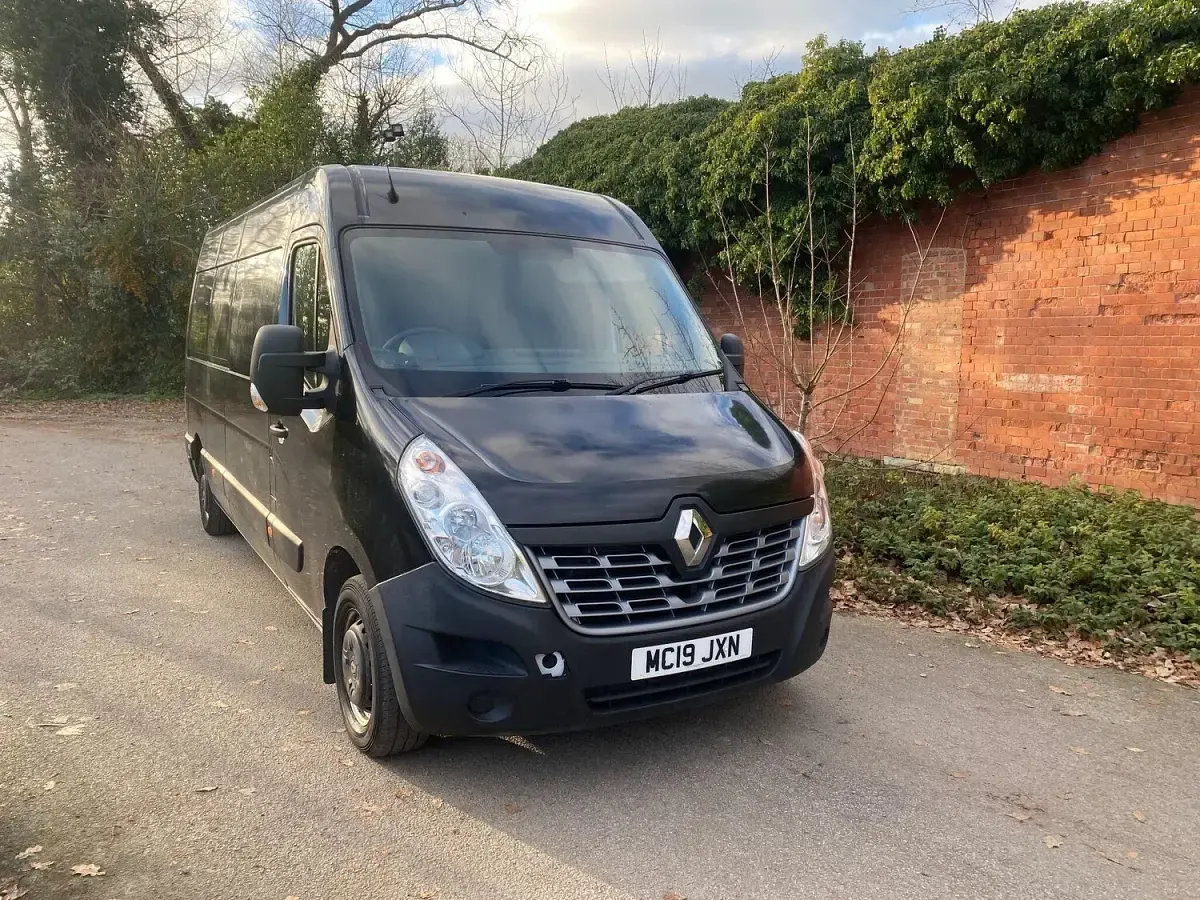 Used Renault Master Business 2019 White Van
